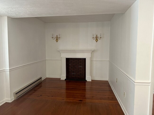 Photo - 22 Peyton St Unit Apt 3