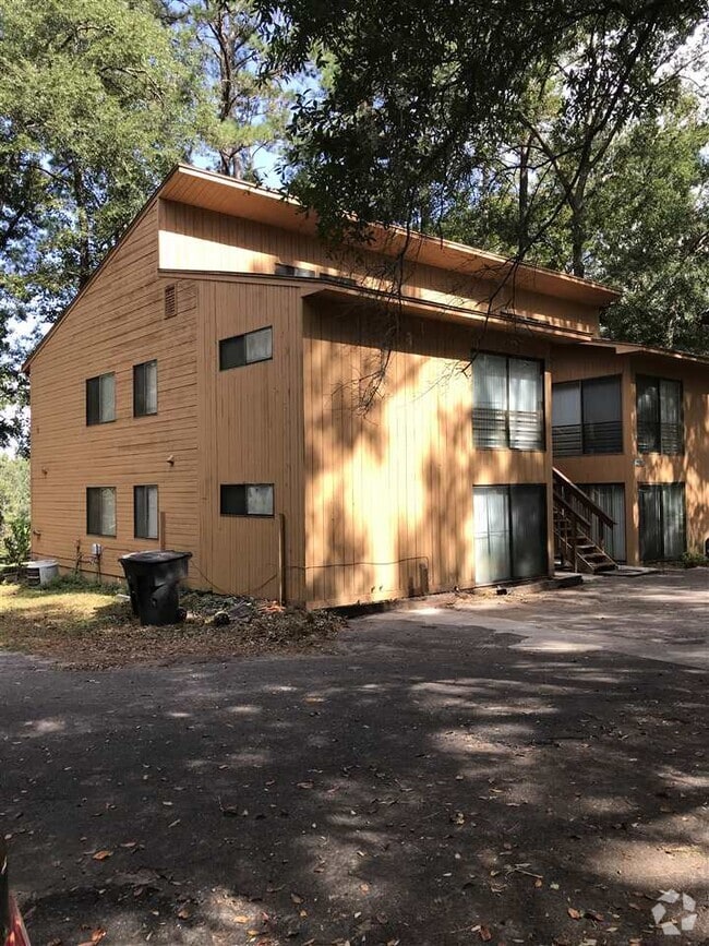 Building Photo - 2885 Par Ln Rental