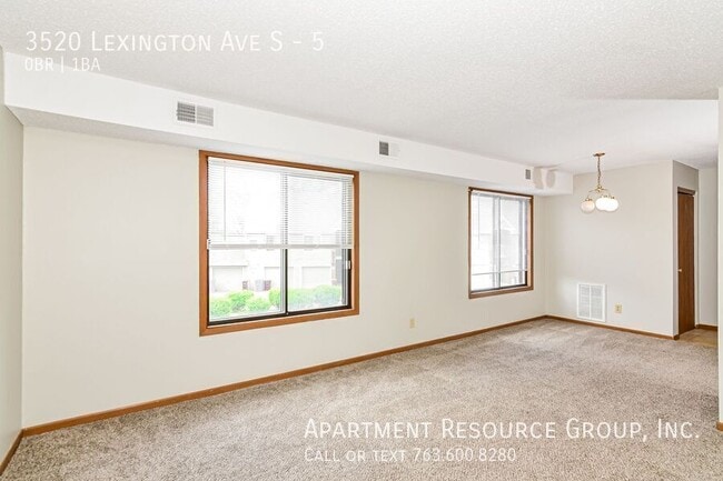 Photo - 3520 Lexington Ave S Unit 5