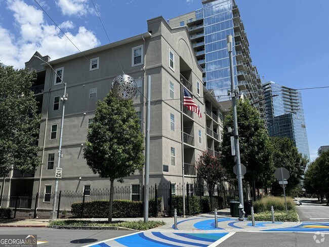 Building Photo - 1075 Peachtree Walk NE Unit A121 Rental