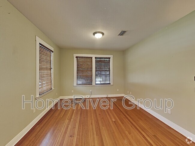 Building Photo - 1611 N 17th Ave Rental