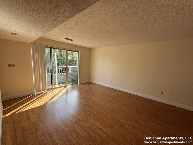 Photo - 142 North Beacon St Unit A4