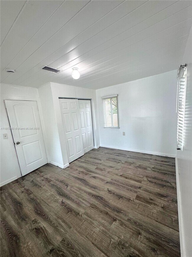 Photo - 201 NW 10th St Unit 203