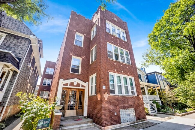 Building Photo - 2109 W Eastwood Ave Unit G Rental
