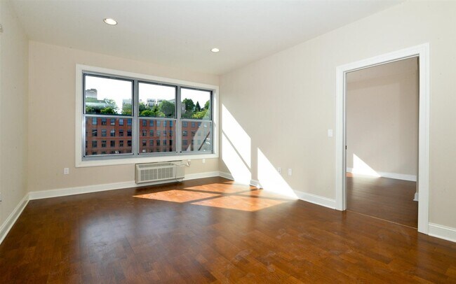 Photo - 100 Marshall St Unit 210