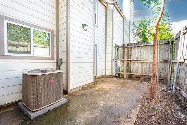 Photo - 4620 San Jacinto St