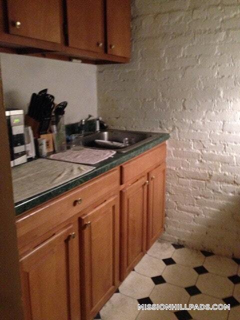 Photo - 894 Huntington Ave Unidad 6