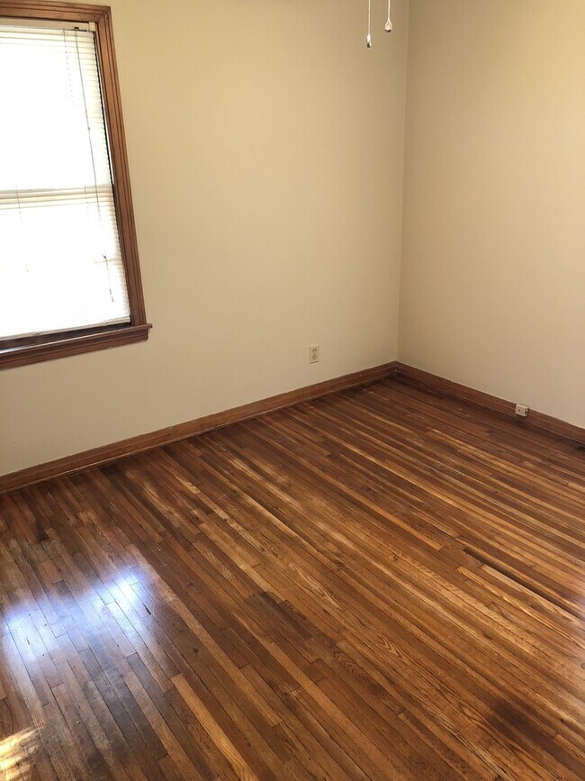 Photo - 1819 S Roanoke Dr