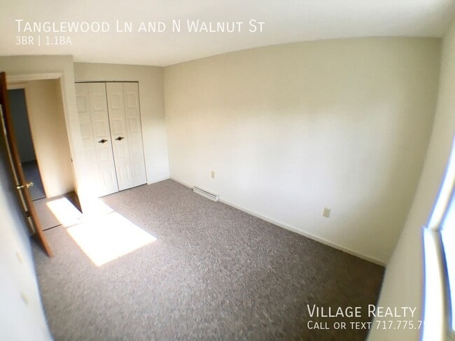 Photo - 410 Tanglewood Ln