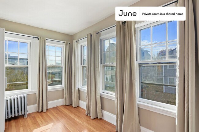 Photo - Room in Shared 6 bed/2 bath home Unidad C