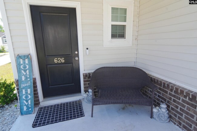 Photo - 626 Wooster Dr