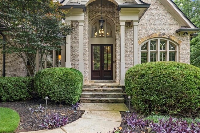 Photo - 6285 Aberdeen Dr NE