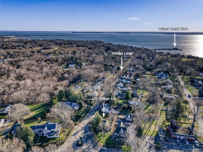 130 Village Ln