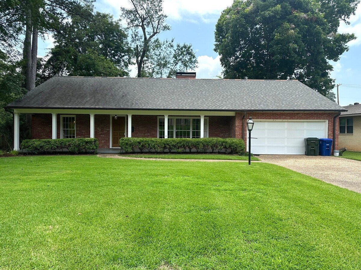 Photo - 4830 Camellia Ln