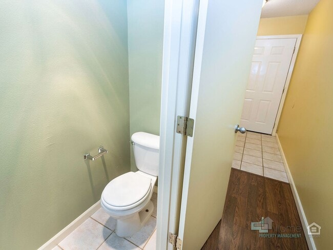 Photo - 5215 SE Pardee St