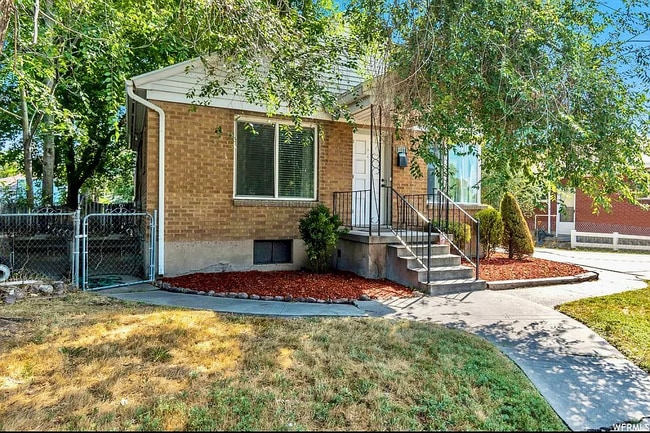 Photo - 2577 S 700 E Unidad 2577