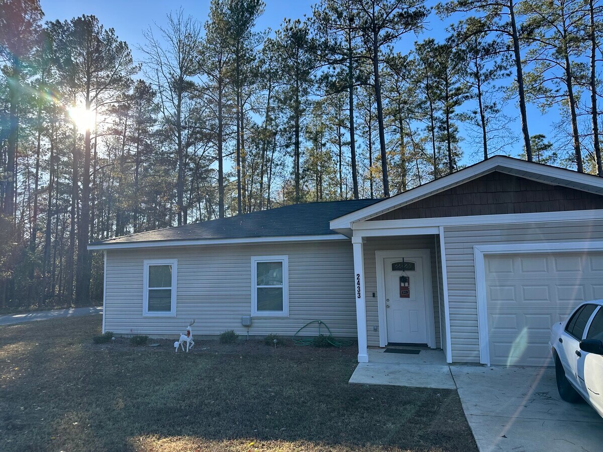 Photo - 2433 Dakar Dr