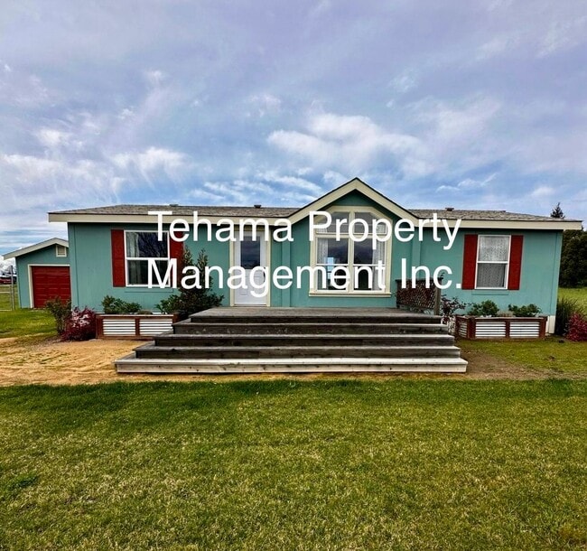 Building Photo - Newly Renovated Beautiful 3 bedroom 2 bath... Rental
