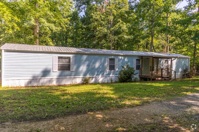 Building Photo - 4700 Silver Creek Church Rd Rental
