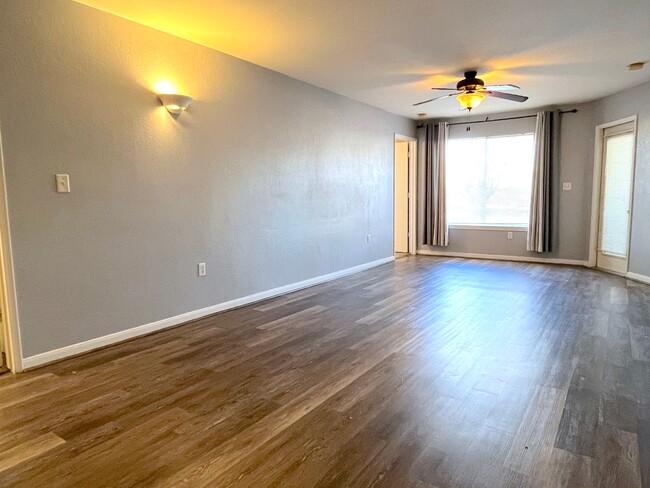 JULY 2025 MOVE IN Spacious 4 Bedroom 4 Bat... - JULY 2025 MOVE IN Spacious 4 Bedroom 4 Bat... Condo Unit 101