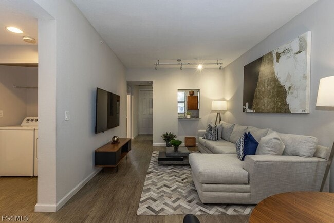 Photo - 4155 Umbria Ln Unit 313