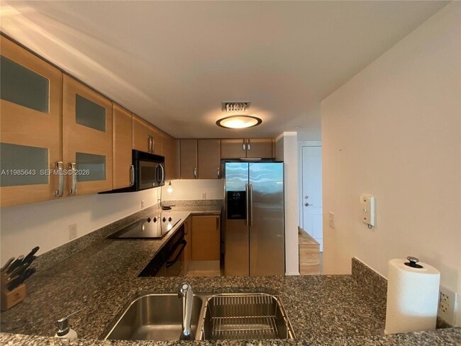 Photo - 2101 Brickell Ave Unit 2210