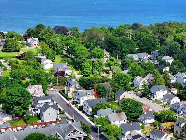 Photo - 61 E Bowery St