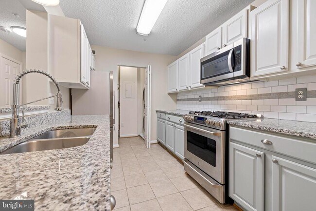 Photo - 15315 Diamond Cove Terrace Unidad 13-7