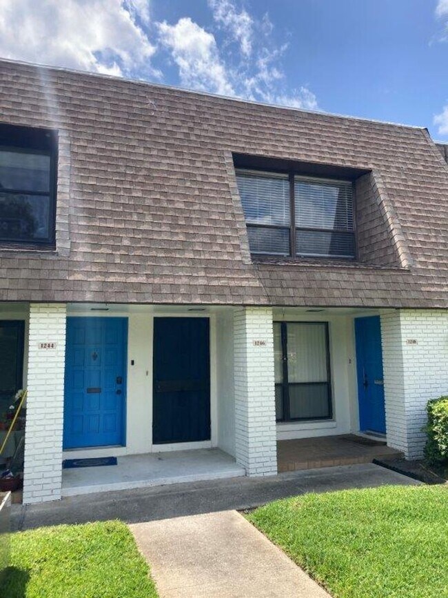3 Bedroom 2 Bathroom Condo at Palomar Plac... - 3 Bedroom 2 Bathroom Condo at Palomar Plac...