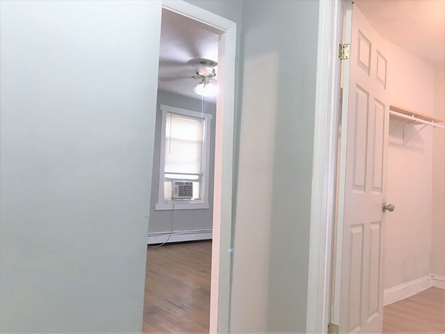 Photo - 94 Spring St Unit 1