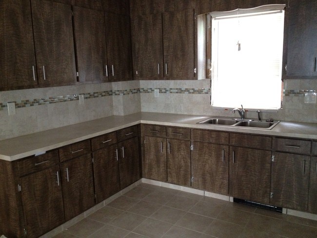 Photo - 15 Cherry St Unit #1