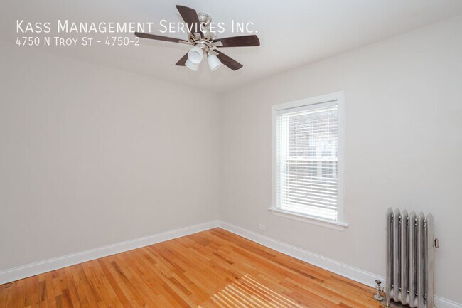 Photo - 4750 N Troy St Unit 4750-2