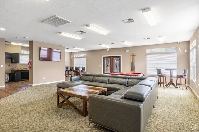 Clubhouse - Stone Ranch Townhomes