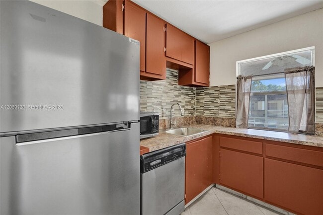 Photo - 4220 NW 21st St Unidad 206