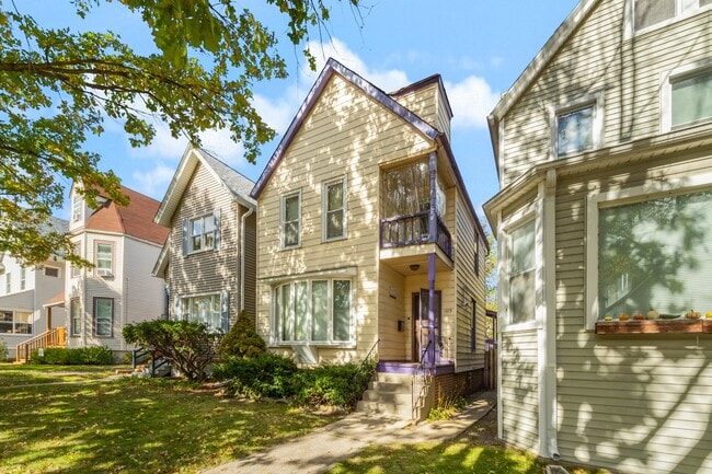 Photo - 1015 Garnett Pl