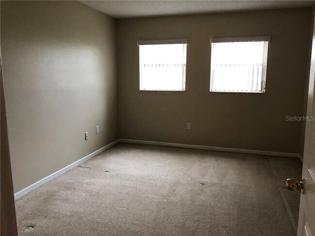 Photo - 836 Sky Lake Cir