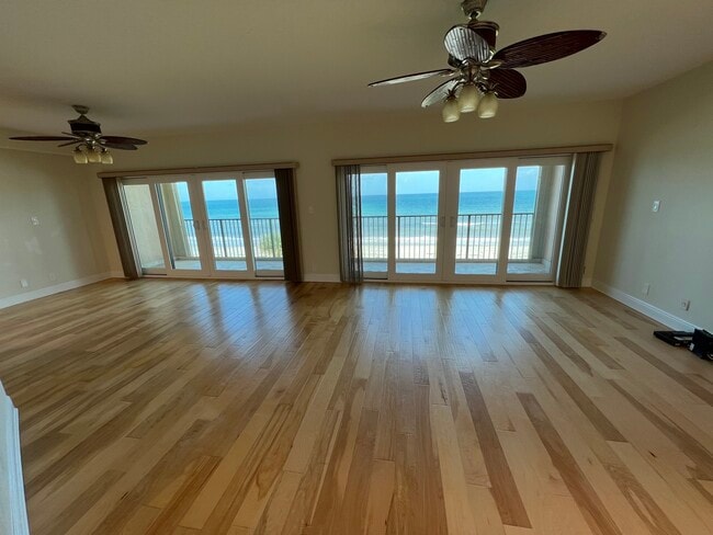 Photo - 995 N Highway A1A Unidad 506