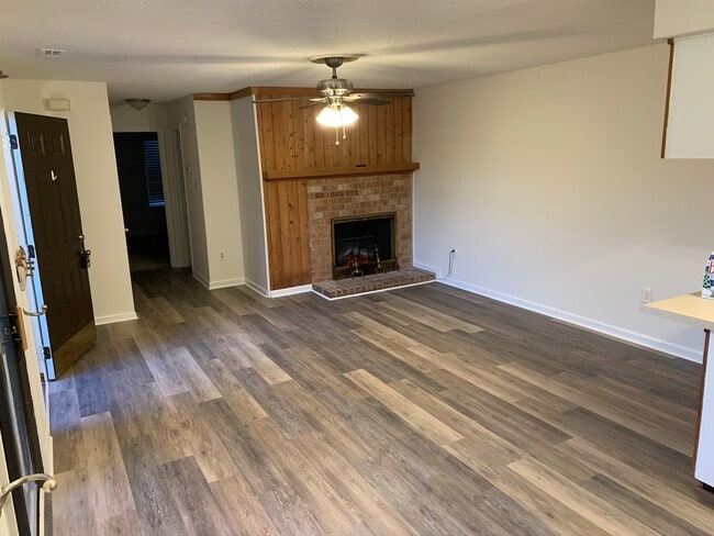 Get Barato apartamentos de 1 dormitorio en virginia beach For iPhone Free