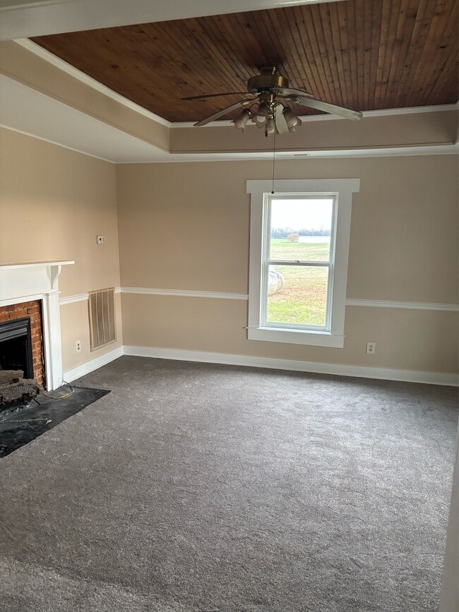 Photo - 1740 Petsch Ln