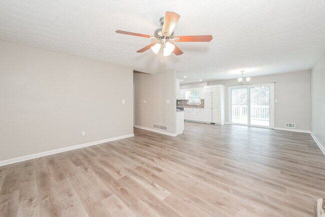 Photo - 2958 Quinbery Dr