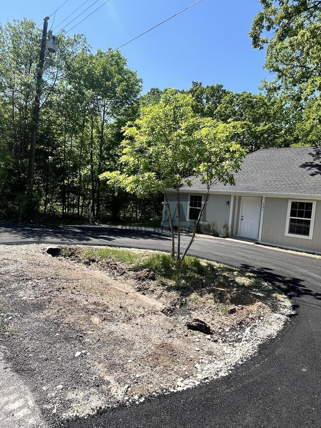 Photo - Fully Remodeled 3 Bedroom 2 Bathroom