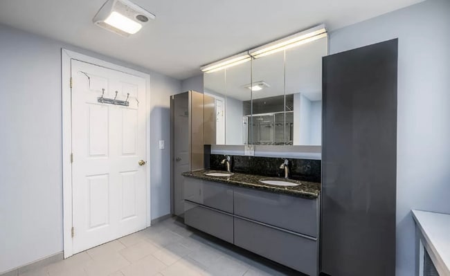 Photo - 1146 Vine St