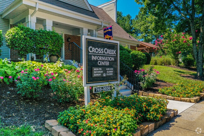 Cross Creek Apartments
