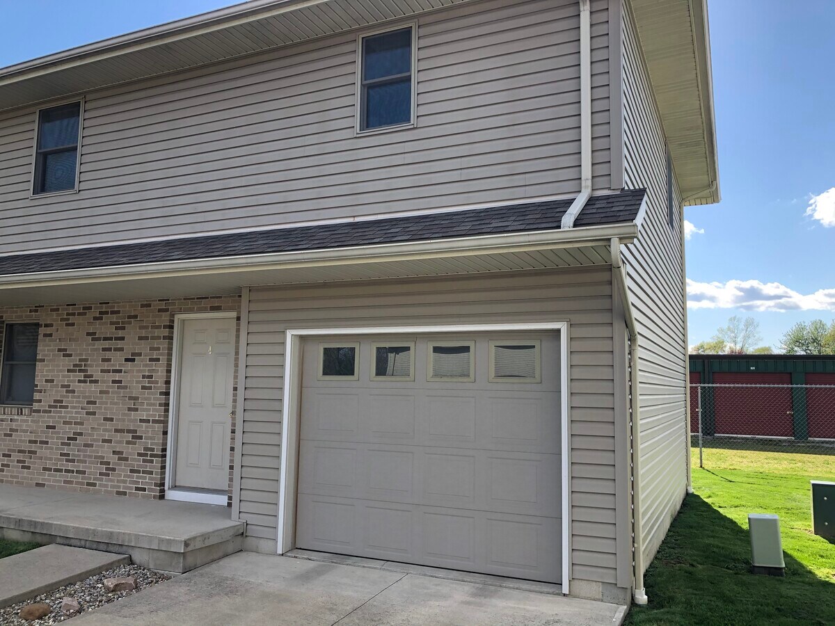 18 Knobby Drive Fremont, Ohio - 1 Knobby Dr Unidad 1-18