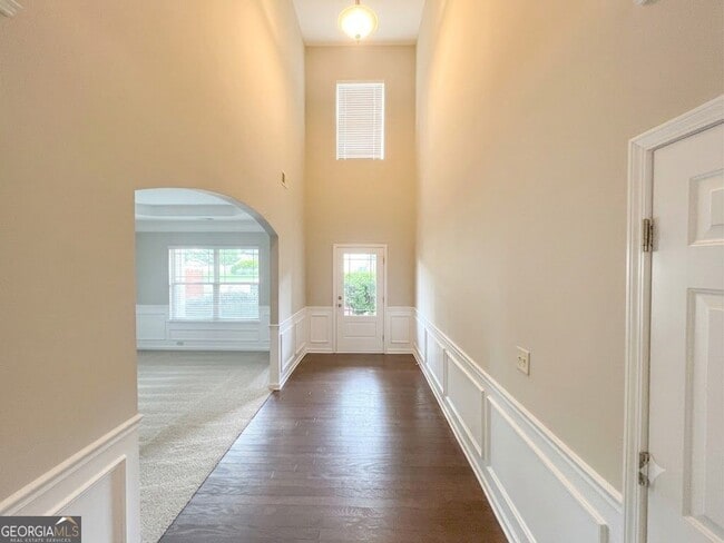 Photo - 1086 Blind Brook Cir