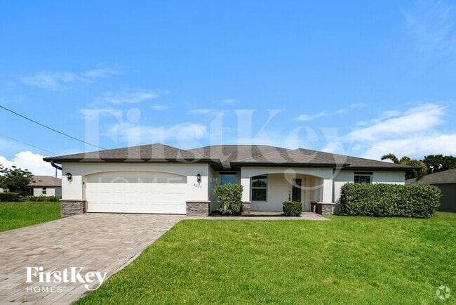 Building Photo - 2207 NW 6th Pl Rental