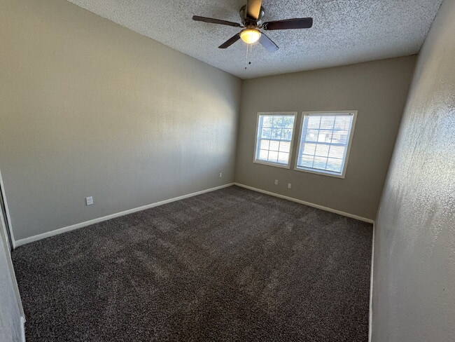 Photo - Convenient to Medical District and Texas Tech