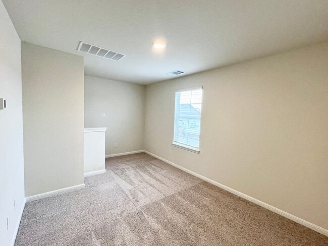 Photo - 3 bedroom, 2.5 bath home for lease