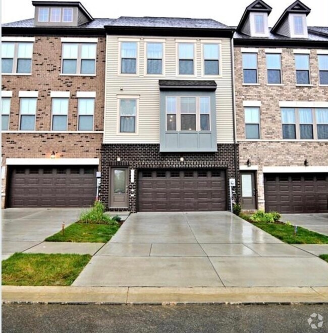 Building Photo - 6923 Gladebrook Rd Rental