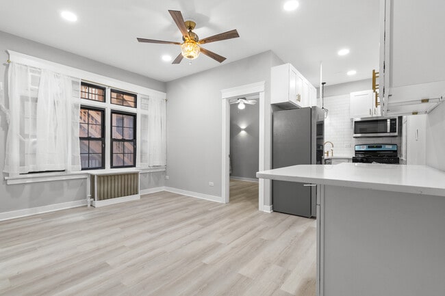 Photo - 1127 W Farwell Ave